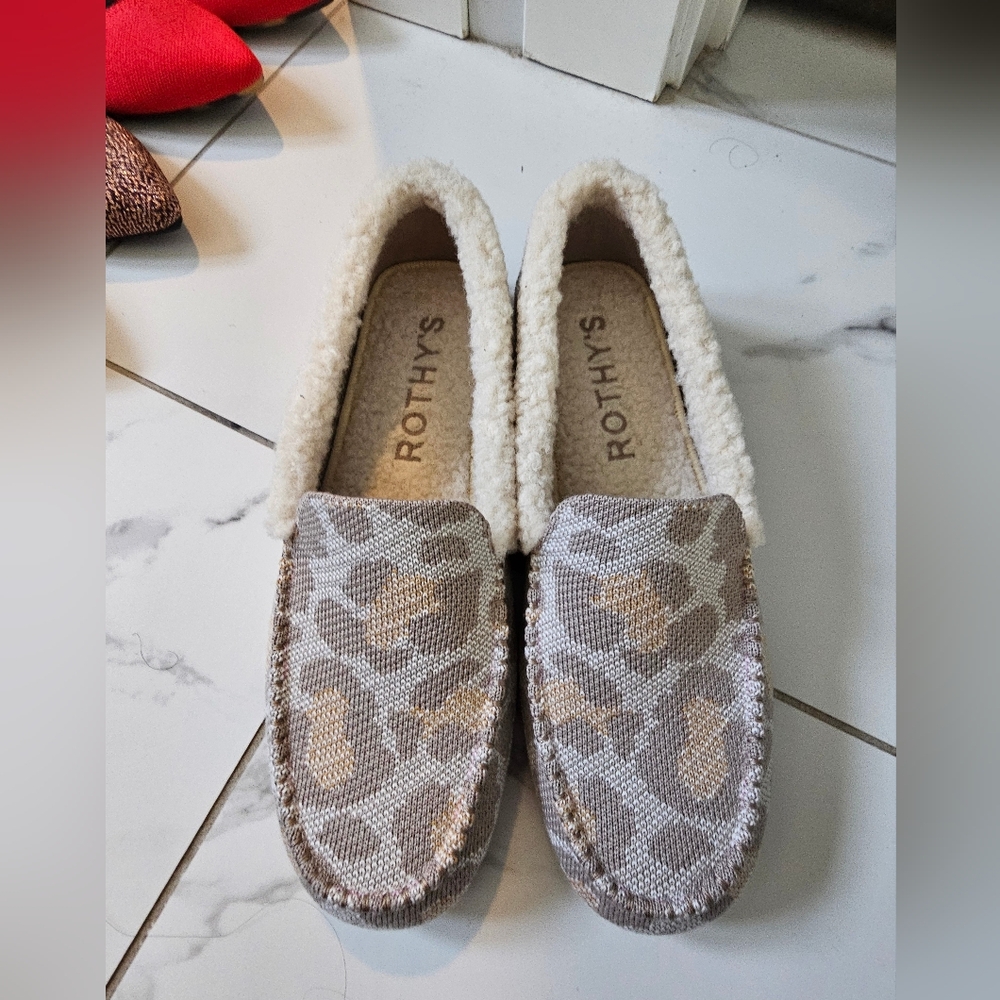 Rothys slippers size 8